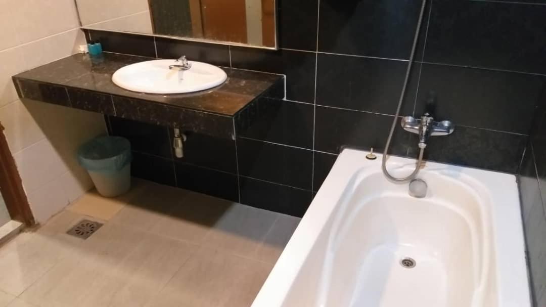 Green Town Hotel Classic Malacca 外观 照片